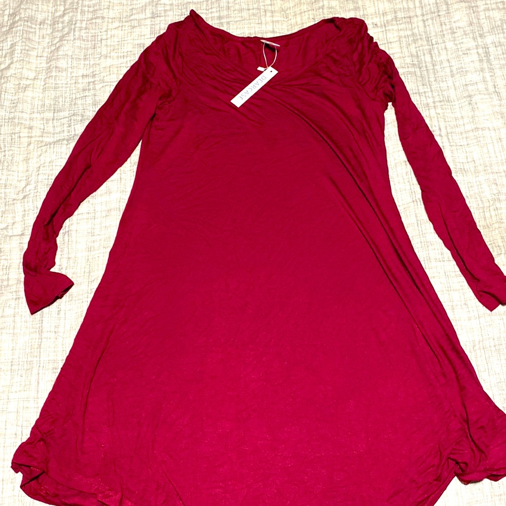 Long sleeve medium maroon dress, mid knee length